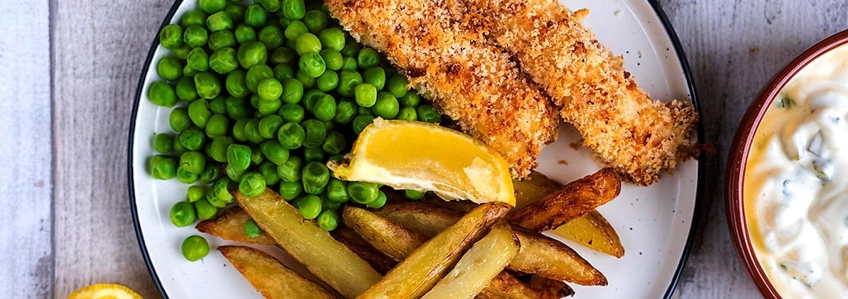 Homemade Fish Fingers and Chips #TrickyFishy